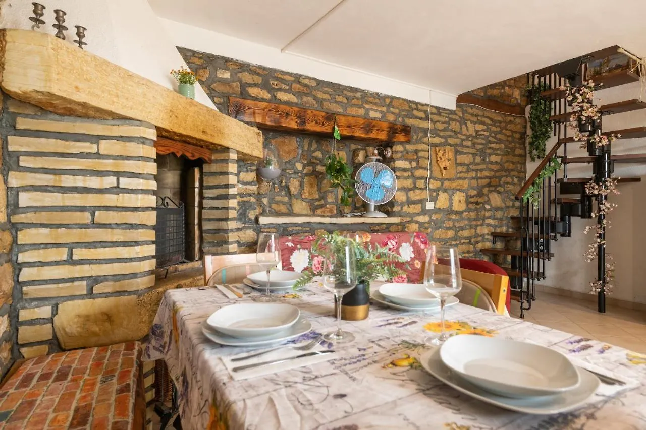 Apartment Larca Kanfanar