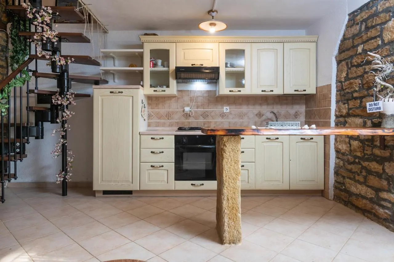 Apartment Larca Kanfanar