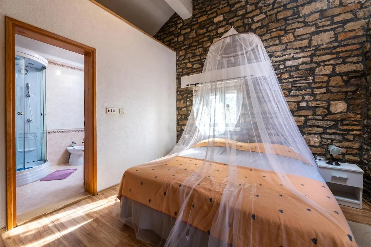 Apartment Larca Kanfanar