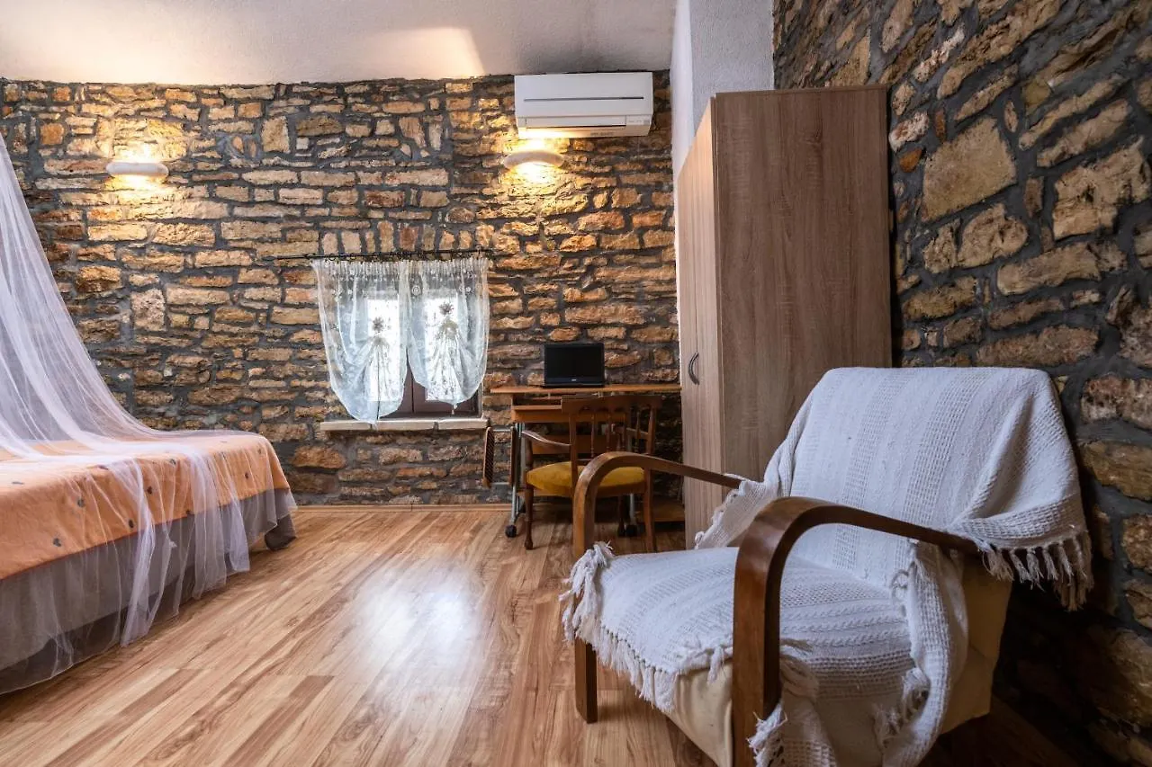 Apartment Larca Kanfanar
